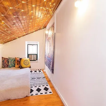 Romantic Rooftop Apart W/ River View Ac Heating * Lisbon