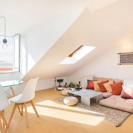 Romantic Rooftop Apart W/ River View Ac Heating *